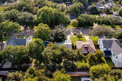 11636 Lochwood Boulevard, Dallas, TX 75218 - Photo 23