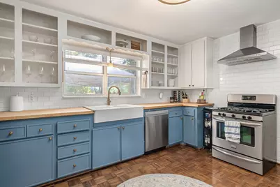 11636 Lochwood Boulevard, Dallas, TX 75218 - Photo 5