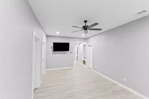 309 E Ross, Mart, TX 76664 - Photo 5