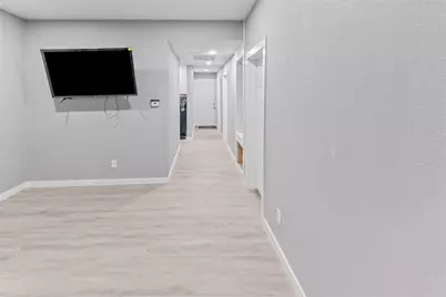 309 E Ross, Mart, TX 76664 - Photo 7