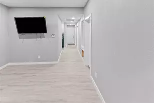 309 E Ross, Mart, TX 76664 - Photo 7