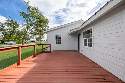 307 S Elm Street, Leonard, TX 75452 - Photo 3