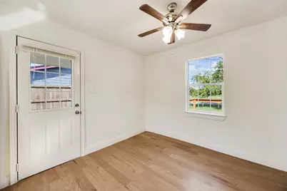 307 S Elm Street, Leonard, TX 75452 - Photo 7