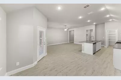 141 Whistling Duck, Balch Springs, TX 75181 - Photo 13