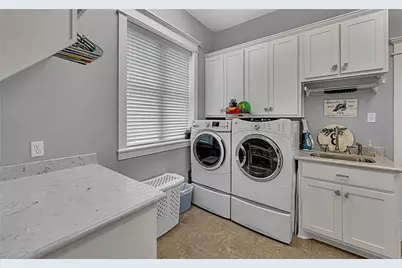 1317 Hackberry Street, Clifton, TX 76634 - Photo 17