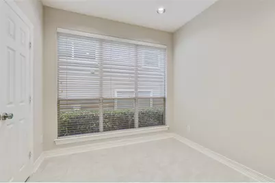 1007 W Bluff Street, Fort Worth, TX 76102 - Photo 11