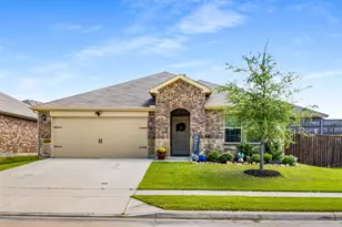 2260 Starling St, Crandall, TX 75114 - Photo 3