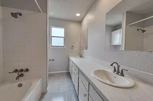 1803 Ridgebrook Dr, Arlington, TX 76015 - Photo 19