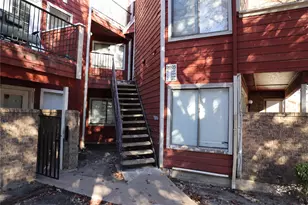 9805 Walnut St, Dallas, TX 75243 - Photo 3