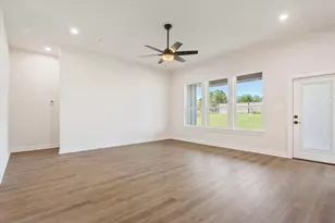 112 Great Trail Rd, Riesel, TX 76682 - Photo 5