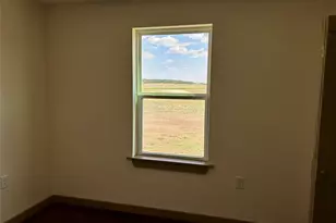 231 Hcr 1206, Blum, TX 76627 - Photo 17