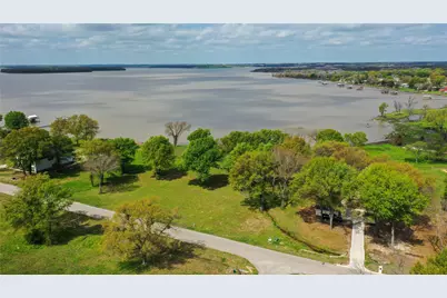 1520 Shoreline Drive, Mabank, TX 75143 - Photo 15