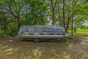 4368 W Beach Dr, Greenville, TX 75402 - Photo 11