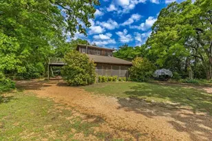 4368 W Beach Dr, Greenville, TX 75402 - Photo 3