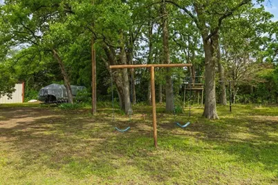 4368 W Beach Drive, Greenville, TX 75402 - Photo 23