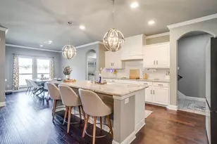 112 Lone Star Wy, Godley, TX 76044 - Photo 11