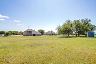 112 Lone Star Wy, Godley, TX 76044 - Photo 39