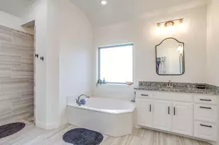 112 Lone Star Wy, Godley, TX 76044 - Photo 23