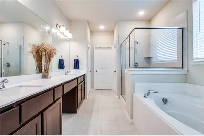 801 Woodcrest Drive, Ennis, TX 75119 - Photo 19