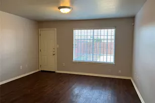 4027 Preferred Pl, Dallas, TX 75237 - Photo 11