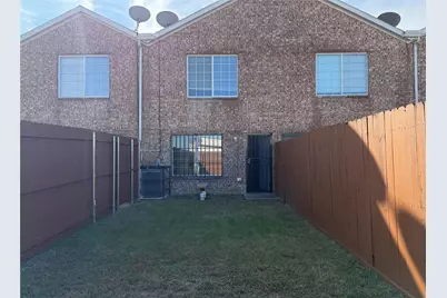 4027 Preferred Place, Dallas, TX 75237 - Photo 27