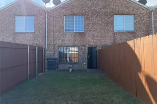 4027 Preferred Pl, Dallas, TX 75237 - Photo 27