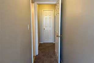 4027 Preferred Pl, Dallas, TX 75237 - Photo 25