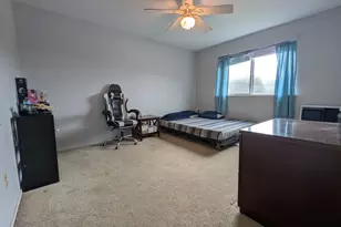 1901 Bosque Ln, Arlington, TX 76006 - Photo 9