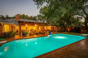 2101 Brentgate Dr, Arlington, TX 76017 - Photo 1