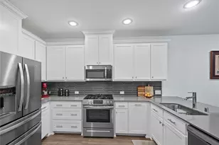 204 Venice Ave, Flower Mound, TX 75028 - Photo 11