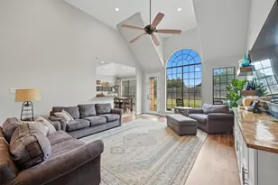 100 Overton Ridge Cir, Weatherford, TX 76088 - Photo 7