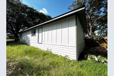 818 Hollywood Avenue, Dallas, TX 75208 - Photo 11