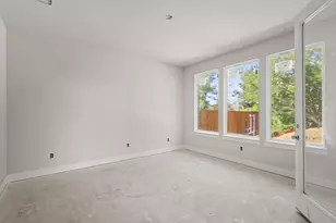 6317 Belle Ct, Garland, TX 75043 - Photo 9