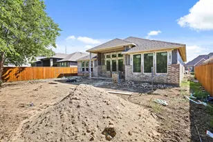 6317 Belle Ct, Garland, TX 75043 - Photo 11