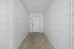 620 S Charles St, Sherman, TX 75090 - Photo 3