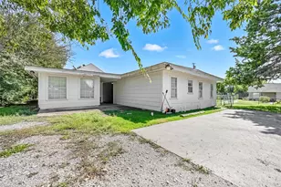 620 S Charles St, Sherman, TX 75090 - Photo 19