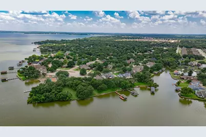 504 Harbor Drive S, Azle, TX 76020 - Photo 17