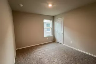 8500 Hollymead Ln, Fort Worth, TX 76131 - Photo 13