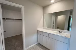 8500 Hollymead Ln, Fort Worth, TX 76131 - Photo 9