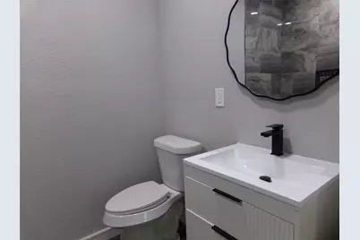 1310 Elmwood Boulevard, Dallas, TX 75224 - Photo 13