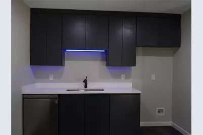 1310 Elmwood Boulevard, Dallas, TX 75224 - Photo 7