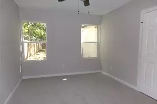 1310 Elmwood Blvd, Dallas, TX 75224 - Photo 11