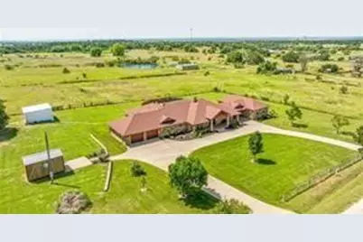 501 Umphress Court, Granbury, TX 76048 - Photo 39