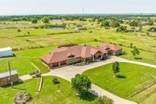 501 Umphress Ct, Granbury, TX 76048 - Photo 39