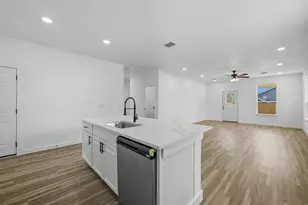 4302 Mountain Hollow Dr, Granbury, TX 76048 - Photo 7