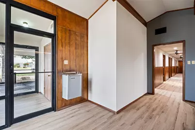 1512 Crestridge Drive, Cleburne, TX 76033 - Photo 11