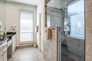 3907 Granbury Dr, Dallas, TX 75287 - Photo 15