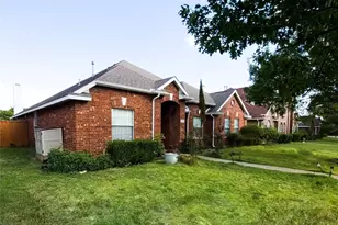 4526 Southampton Blvd, Garland, TX 75043 - Photo 3