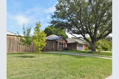 2001 Oak Tree Drive, Denton, TX 76209 - Photo 5