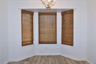 2001 Oak Tree Dr, Denton, TX 76209 - Photo 11